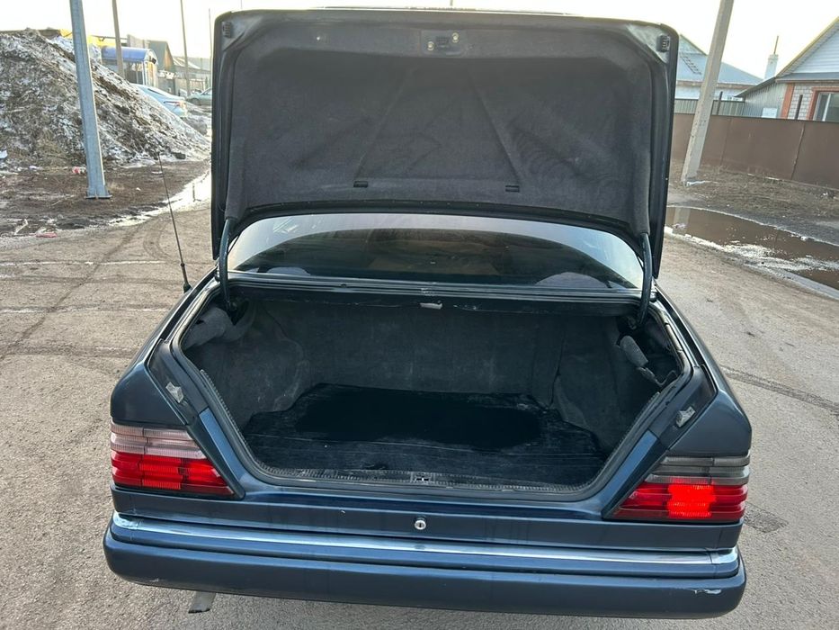 Мерс 124 объем 2.0