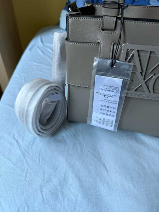 Чанта Armani Exchange