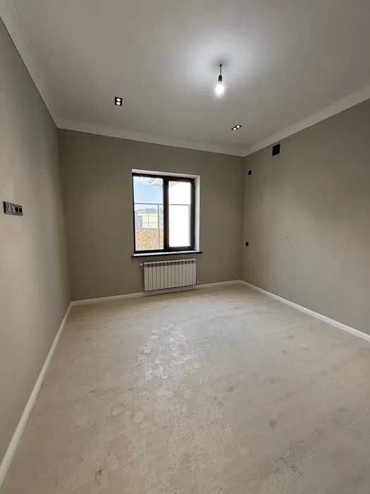 Коттедж в городе - 5 комнатный, Ор-р: Сергели КИА Автосалон