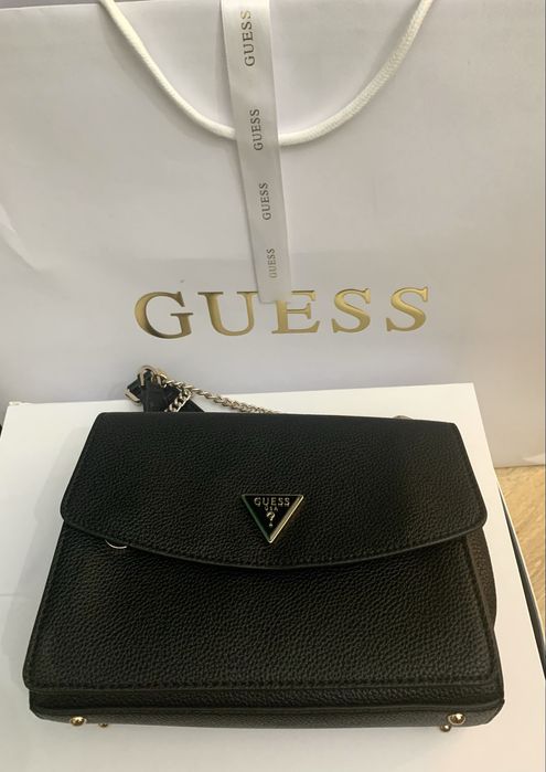 Оригинальная сумка-кроссбоди GUESS