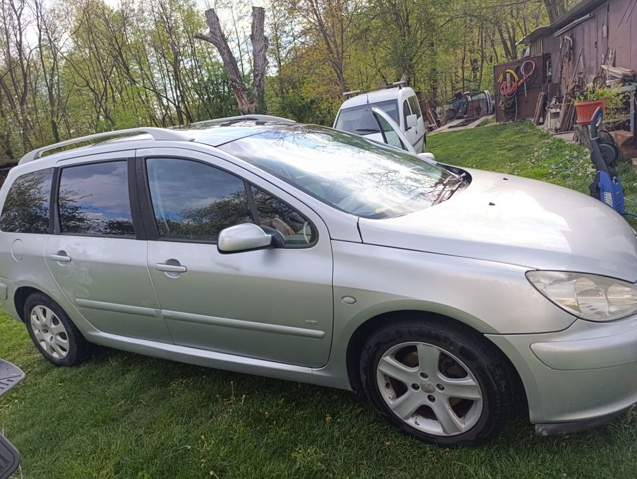 Vând Peugeot 307 SW