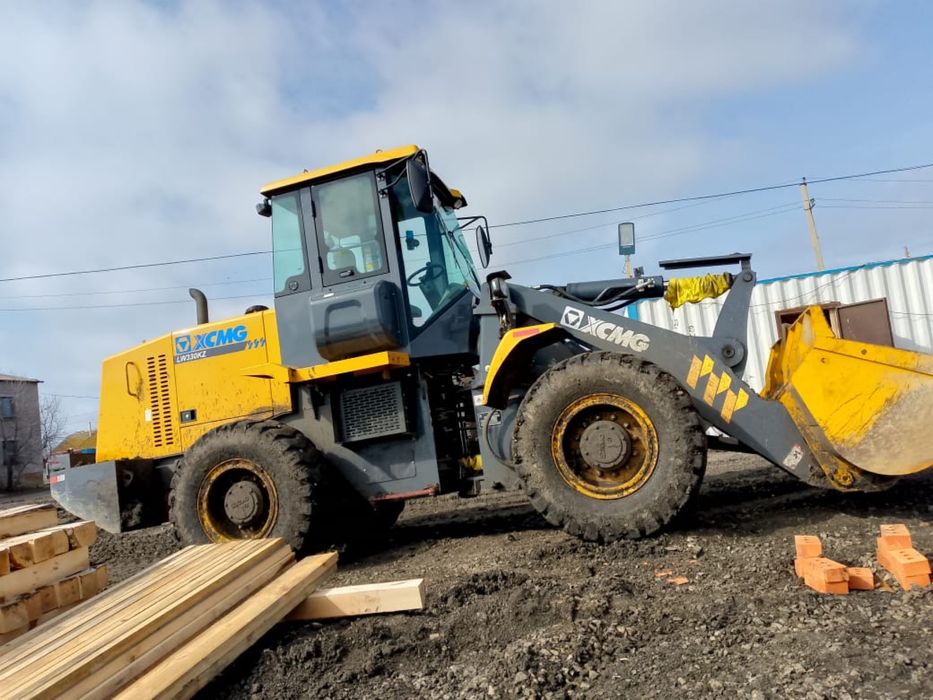 Услуги фронтального погрузчика