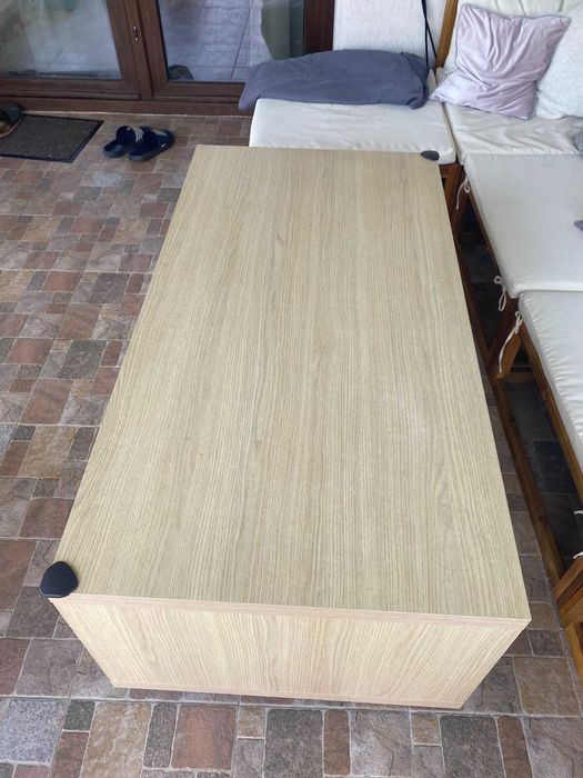 Masa de cafea din PAL