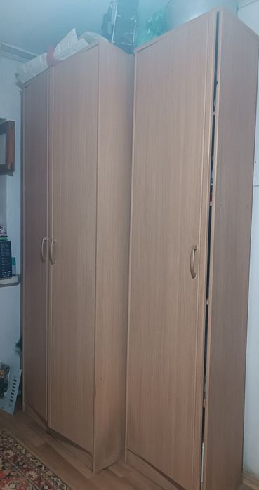 Продаю б/у шифонер и пенал