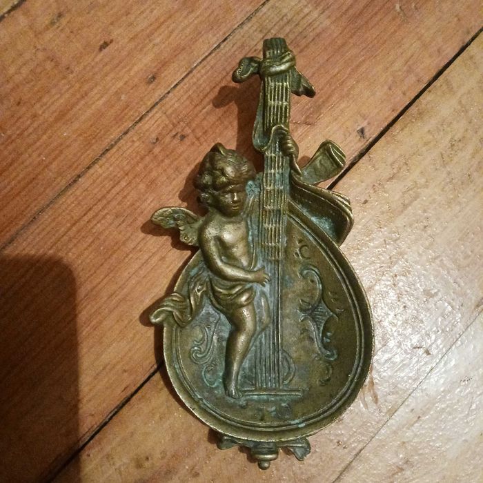 Пепелник Колекционерски