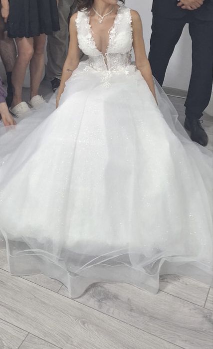 Rochie de mireasa alba, xxs/xs, corset , crinolina 3 cercuri, CA NOUA