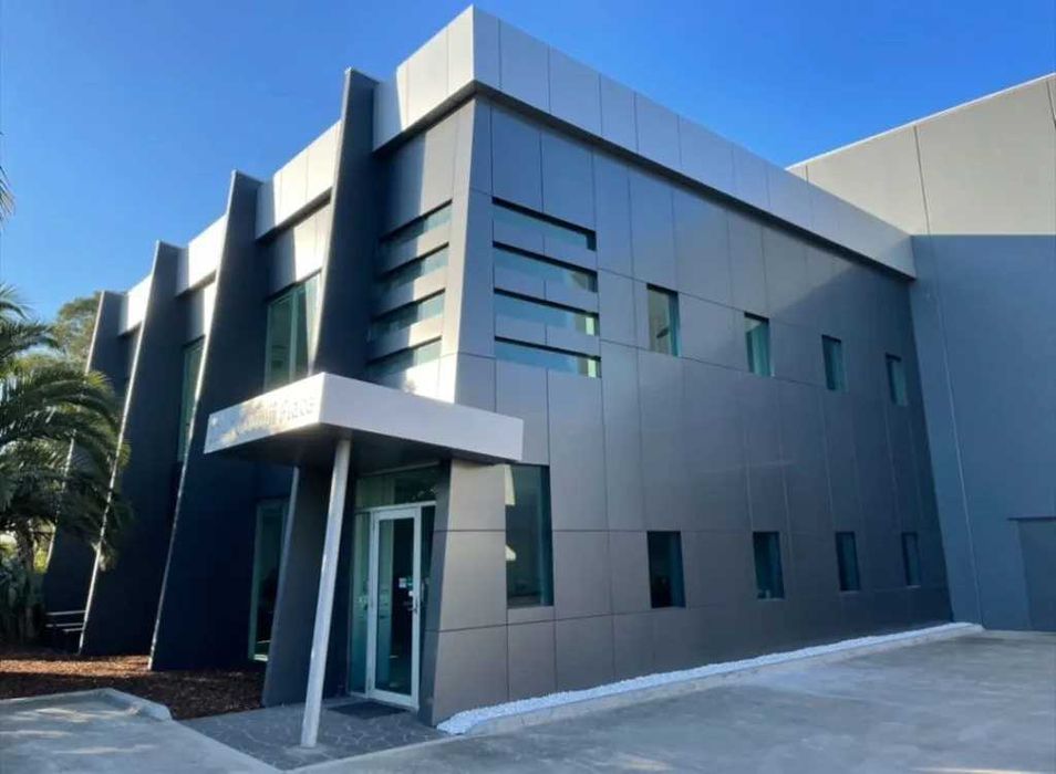 Алюкобонд монтаж под ключ