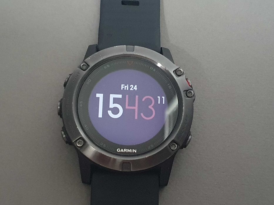 Часовник Garmin Fenix 5x Сапфир версията