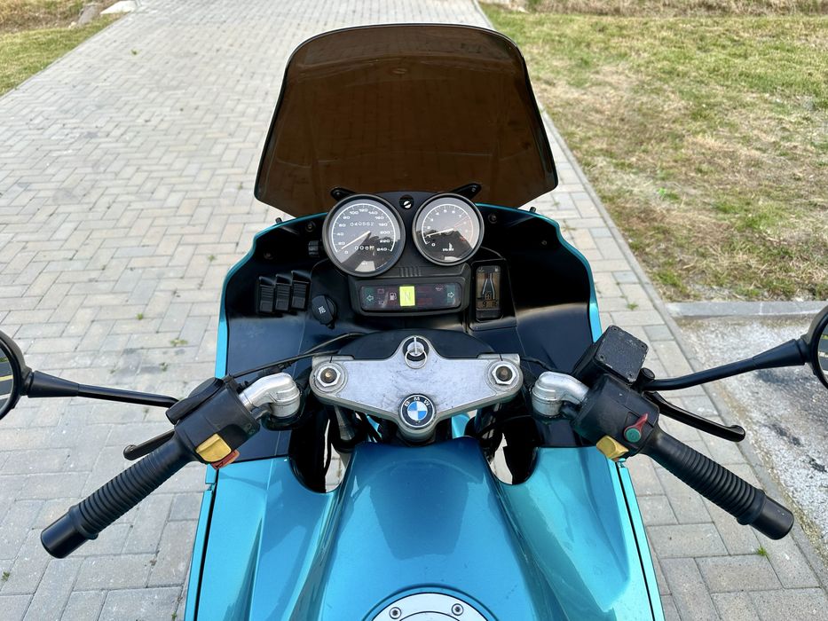 Motocicleta BMW R1100 RS, 90 CP, an 1993