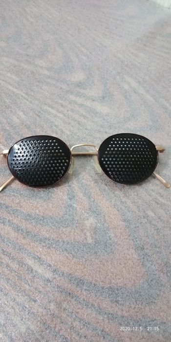 Продаю для коррекции зрения очки