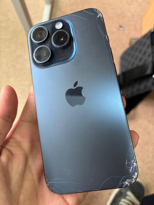 Айфон 15 про