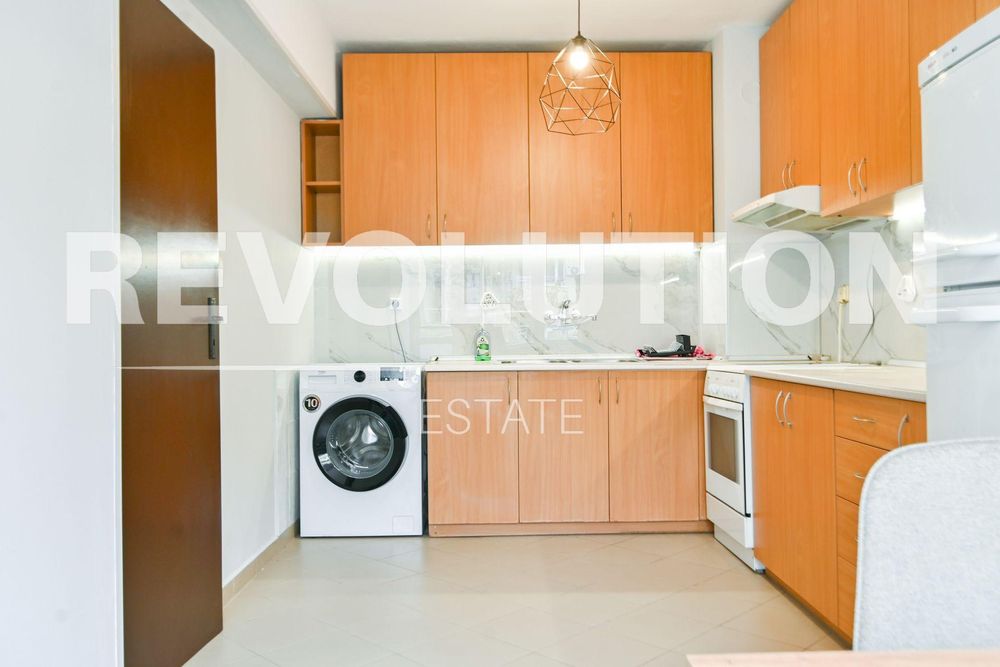 Двустаен апартамент в Центъра на София.