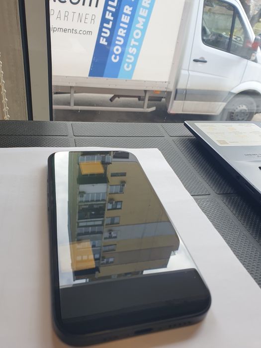 IPhone 16 128Gb чисто нов