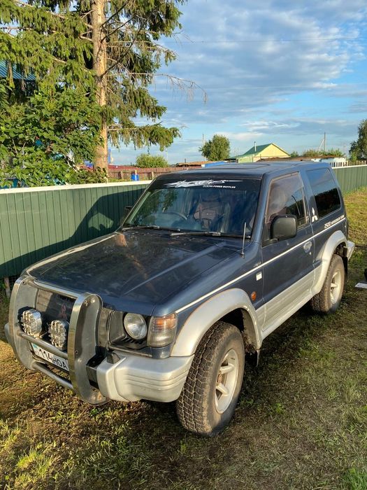 Продам Mitsubishi pajero