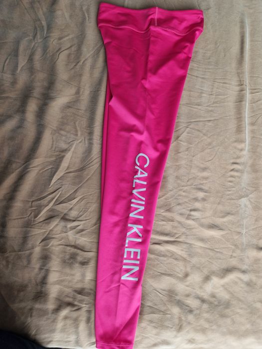 Спортен дамски клин Calvin Klein