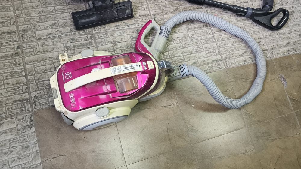 Пылесос от LG про-во Корея