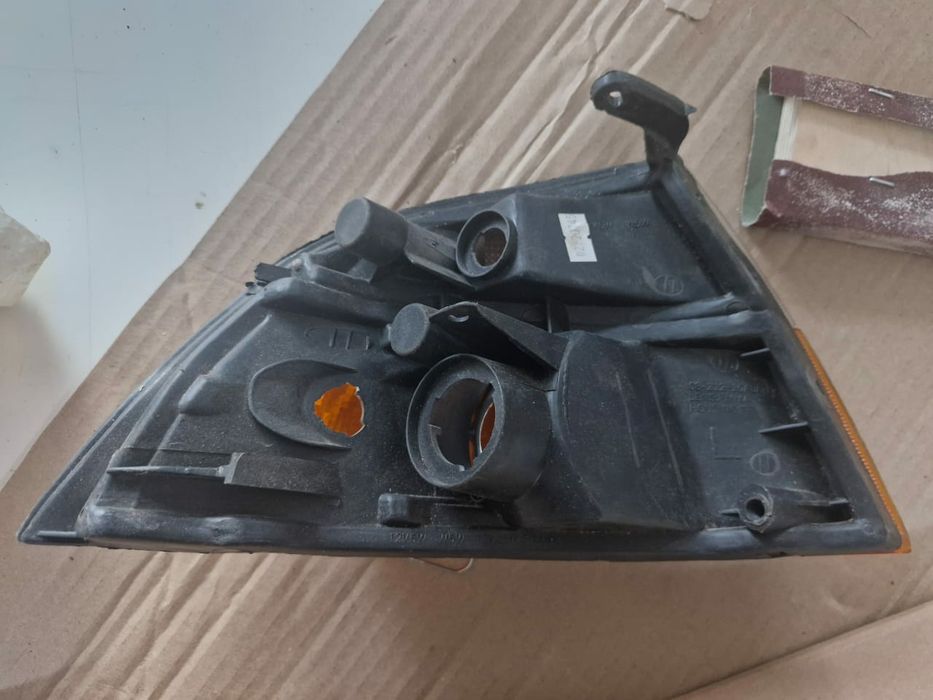 фара Тойота хайс