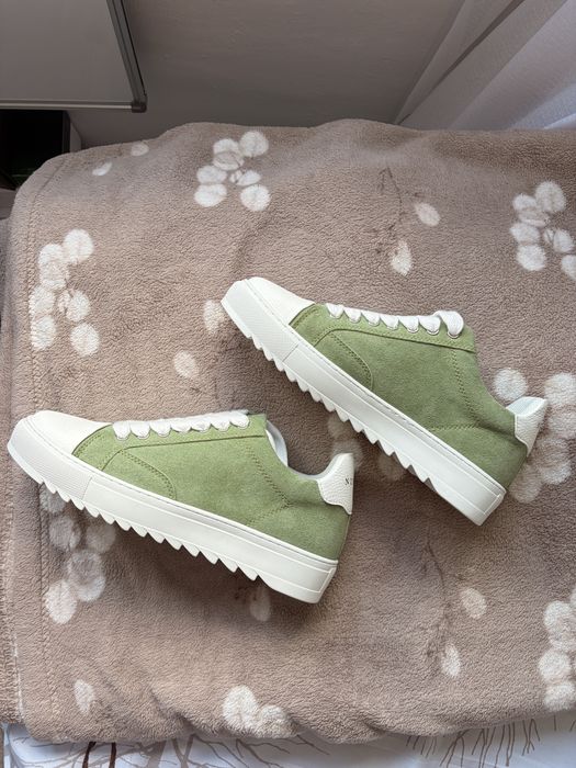numeris sneakers khaki/olive marimea 42 noi
