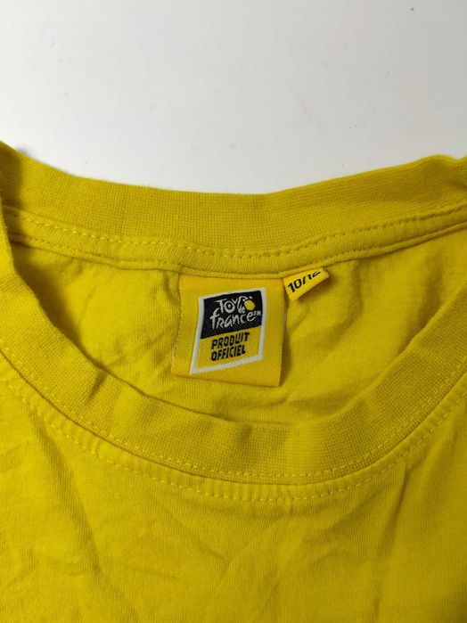 Cycling Caps / Tour De France - Shirts and musette bag