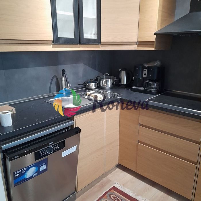 Дава се под наем Двустаен апартамент в Варна, Бриз - 70 кв.м за 850 € - Снимка #2