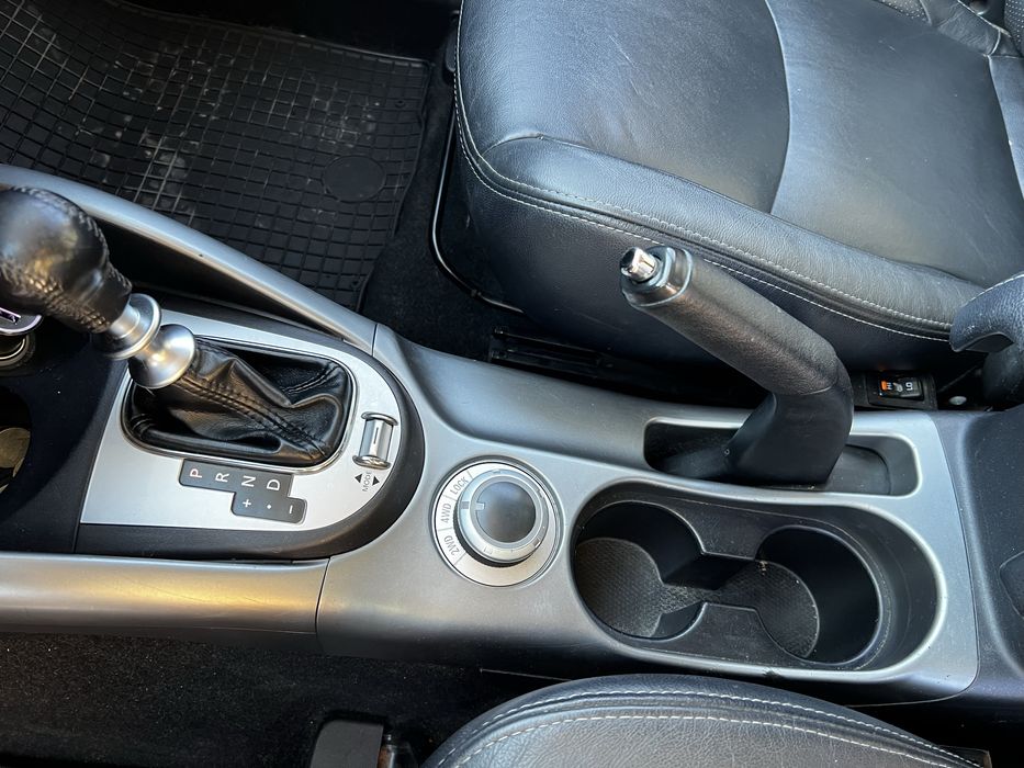 Citroen C-Crosser 2.2 HDI 156 CP An 2010