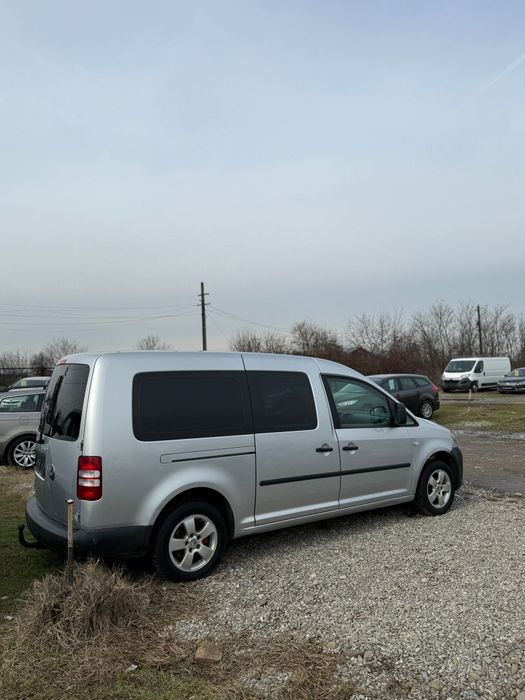 Vw Caddy  maxi*1.6 diesel*navi*carlig