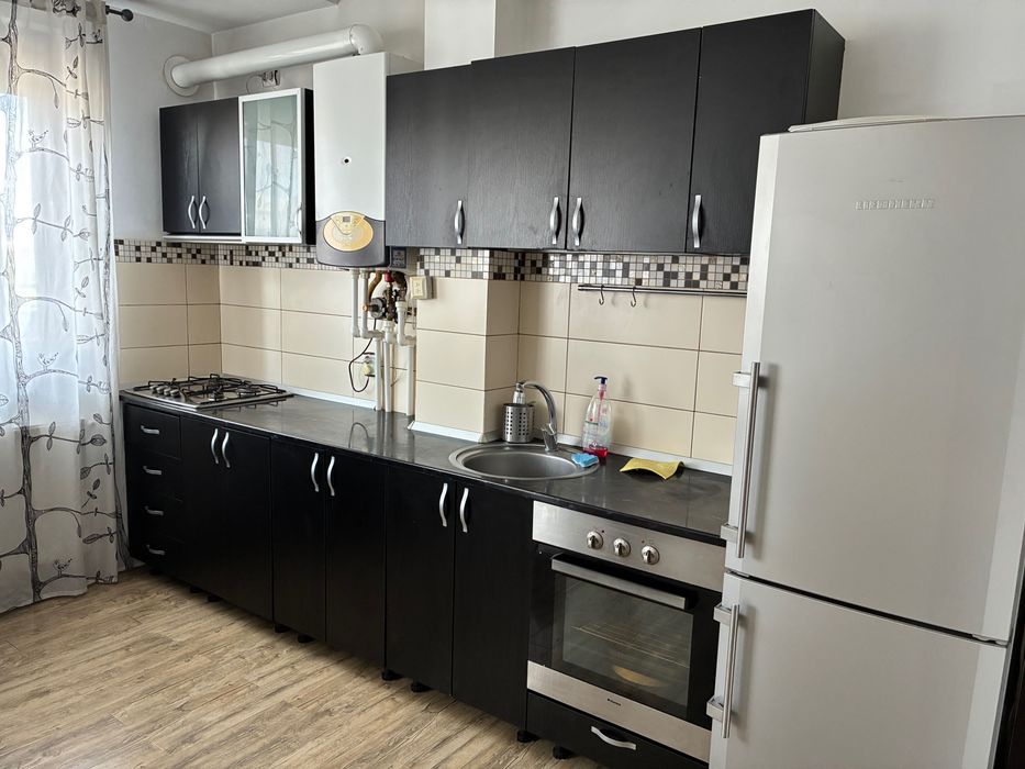 Inchiriere apartament 2 camere cu loc de parcare subteran