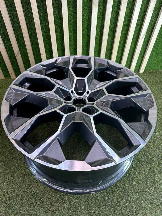 Jante BMW g07 lci față și spate r22 J 9,5 ; 10,5 stil 913m