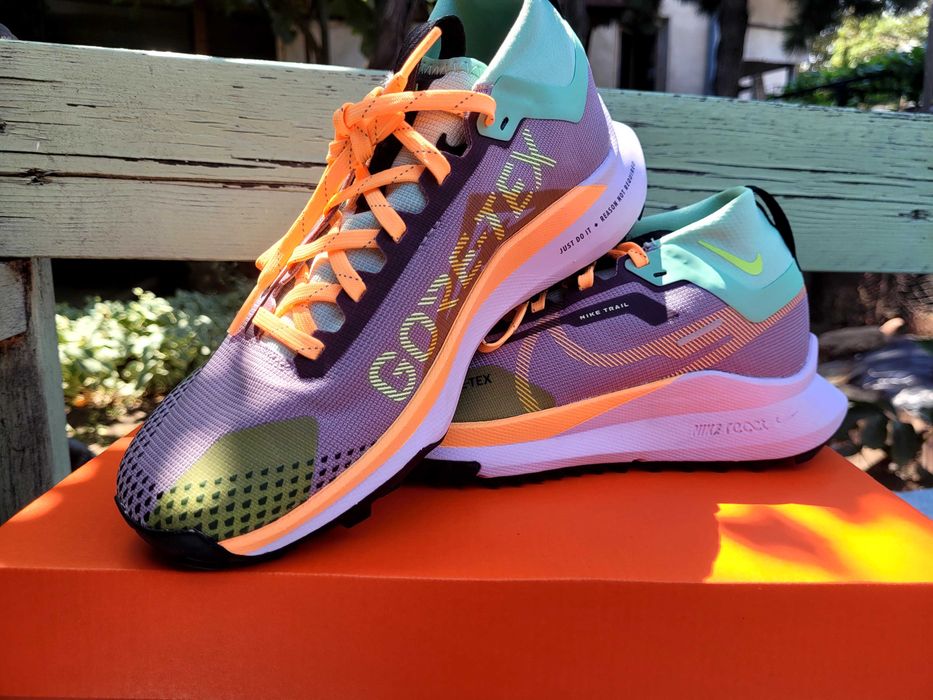 Дамски маратонки