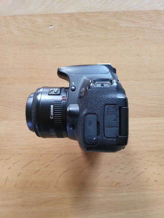 Aparat Foto Canon EOS650D