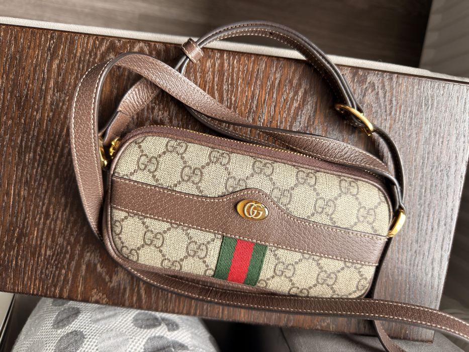 Gucci чанта/портмоне
