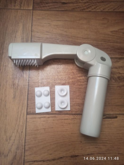 Два массажёра на батарейках