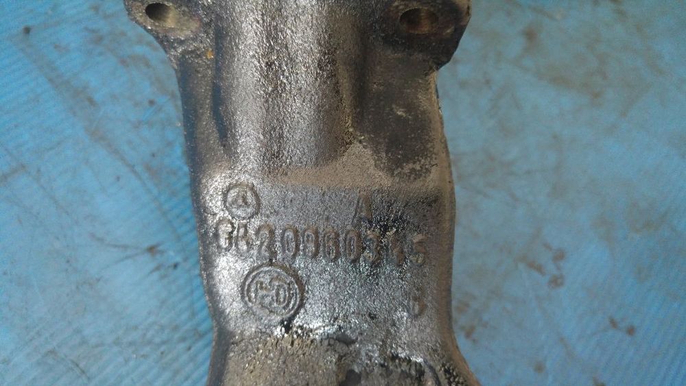 suport turbina 3.0 cdi mercedes sprinter 906 218 cdi euro 4 dupa 2006 6420960345