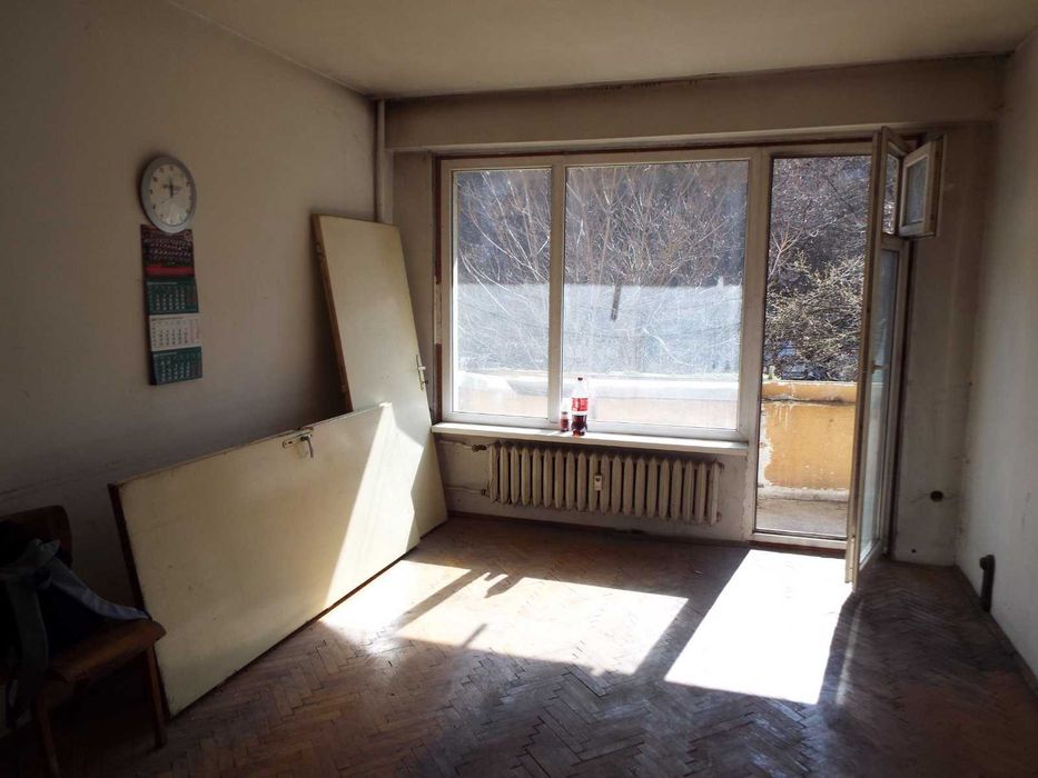 Продава се Тристаен апартамент в София, Банишора - 75 кв.м за 1211 €/кв.м - Снимка #2