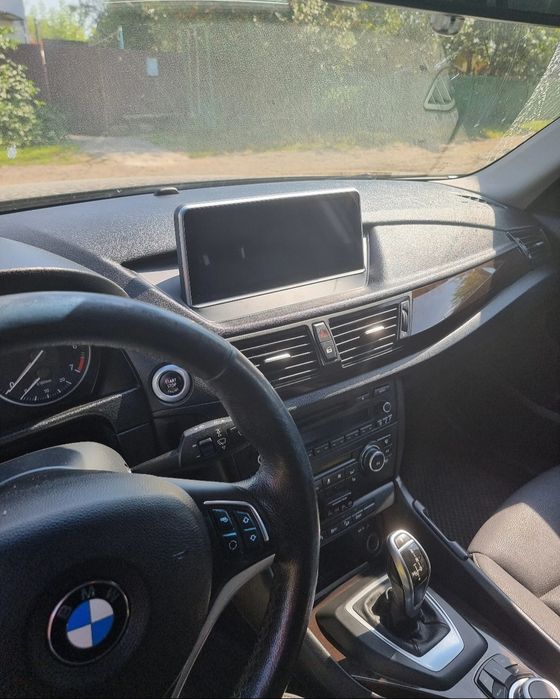 Navigatie android BMW X1 Carplay Waze YouTube GPS Bluetooth
