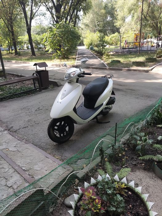 Продам мопед Хонда Дио 68