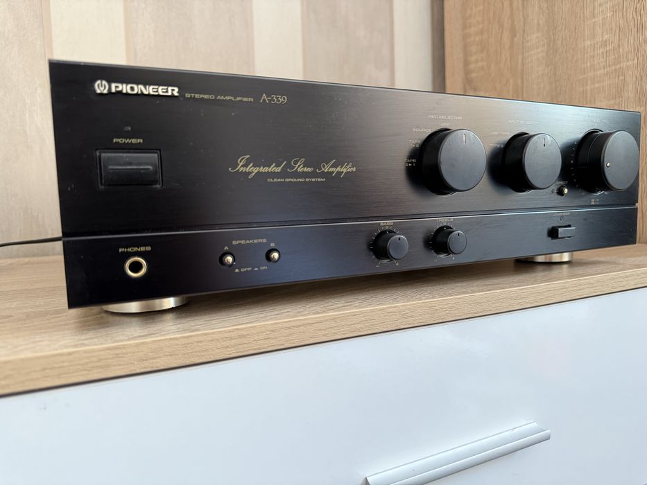 Pioneer A-339 стерео