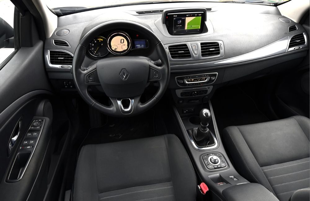 Megane LIMITED Edition * navigație mare *Lane Assist*cameră fază lungă