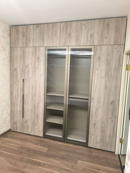 Ремонт мебели. Кухни, Спальни, Шкафы купе. Любой сложности.