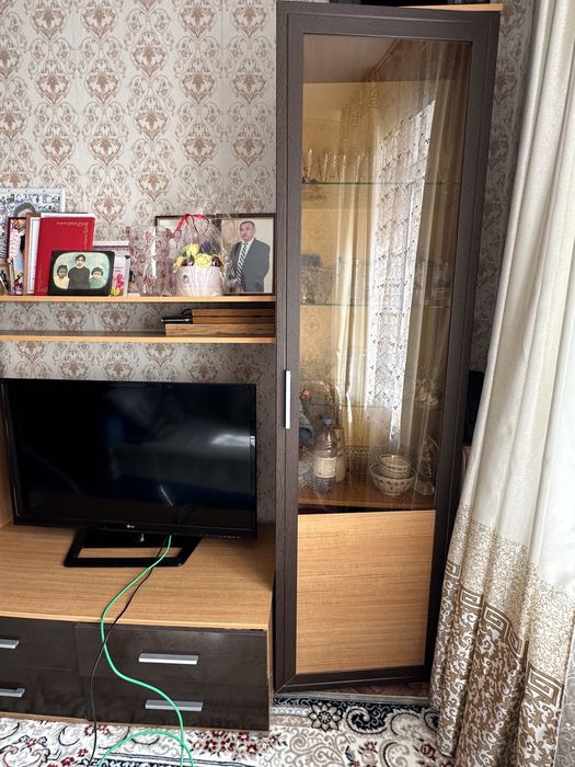 Срочно продается гостиная стенка.