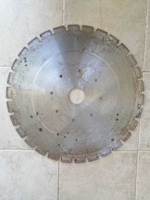 Дискове за рязане на камък различни размери