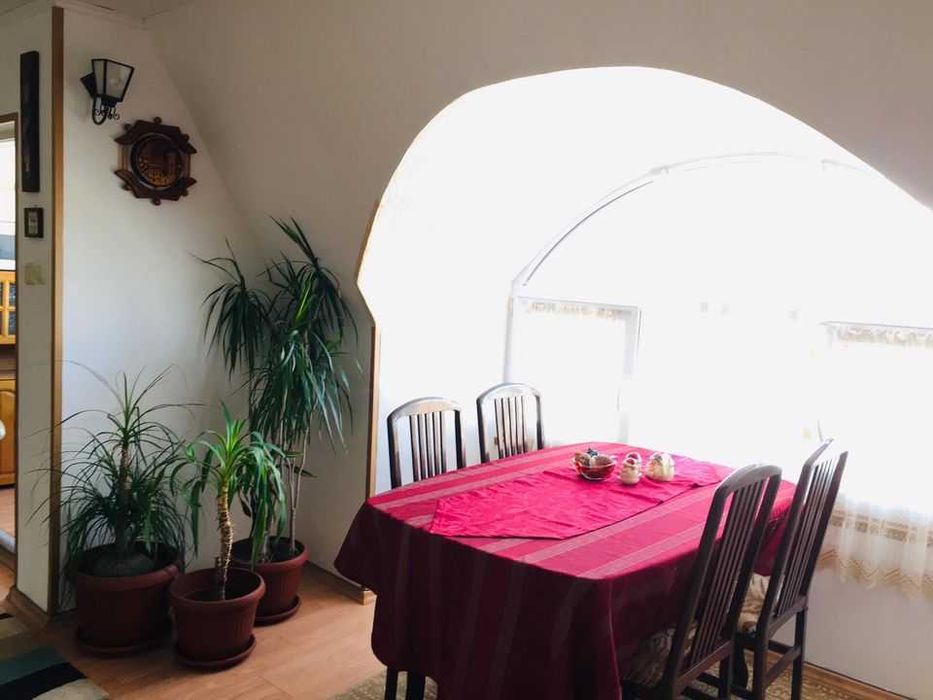 Дава се под наем Тристаен апартамент в Бургас, Център - 77 кв.м за 229.5 € - Снимка #5