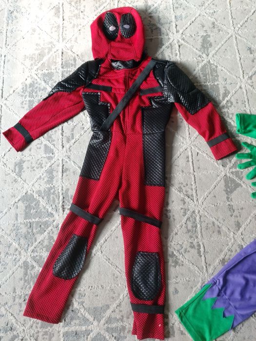 Костюм супергероев