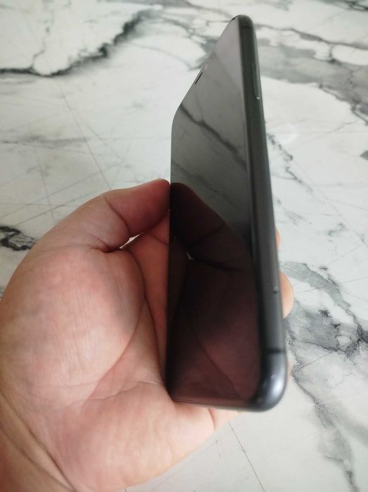 iphone 11 xotira 128gb 83%batareya
