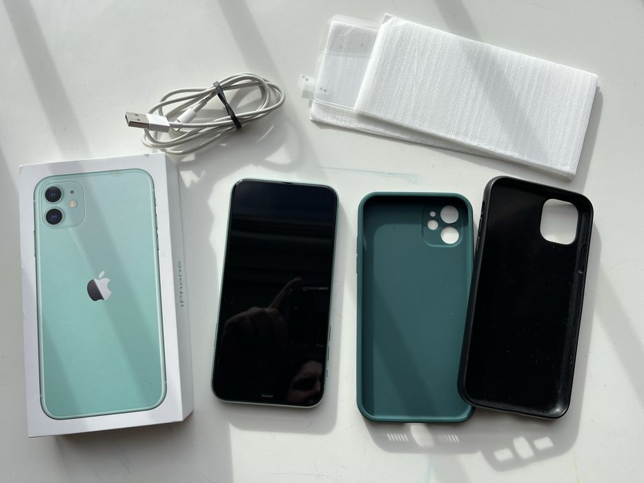 Iphone 11 64 gb baterie 80%