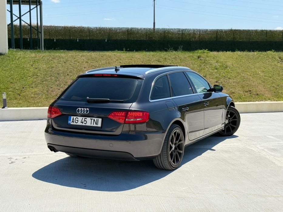vând Audi a4 b8 break
