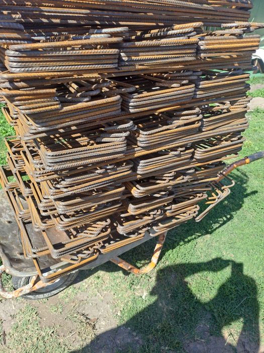 etrieri din fier beton  diferite  masuri