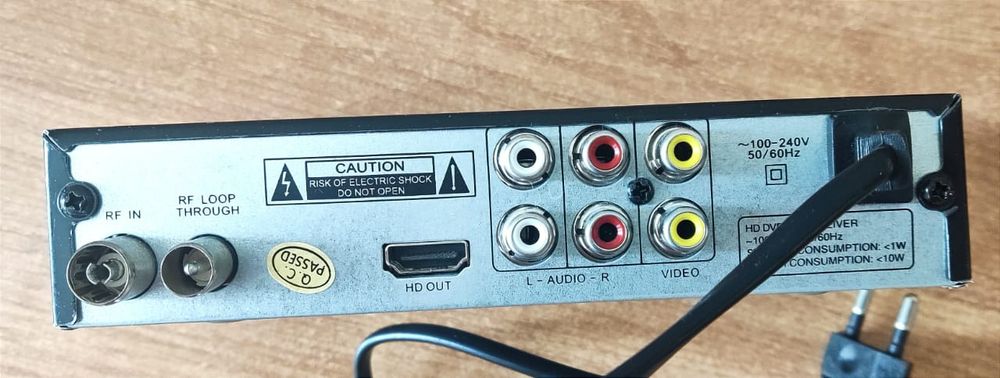 Телевизор+ ПРИСТАВКА 23 канала