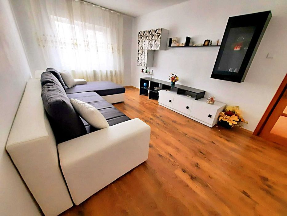 Inchiriez apartament 2 camere