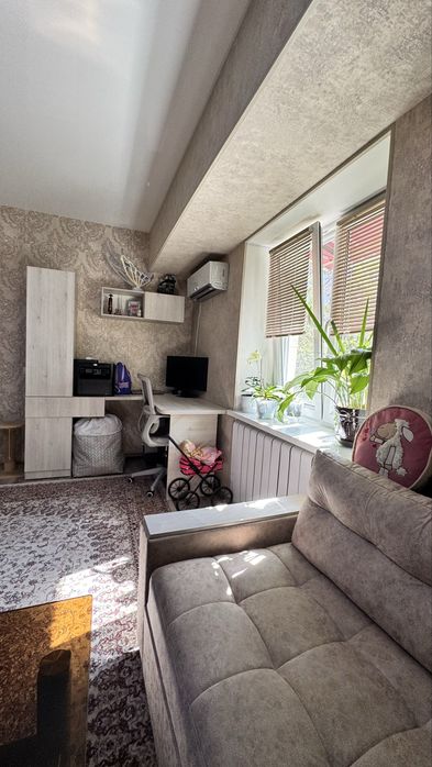 Продается своя 1в2/2/4 лоджия 2*6 Феруза. ЭКО базар ,Гинекология